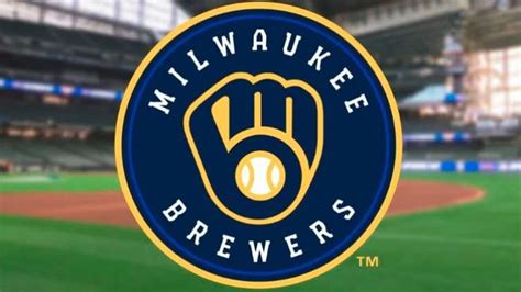 milwaukee brewers theme nights